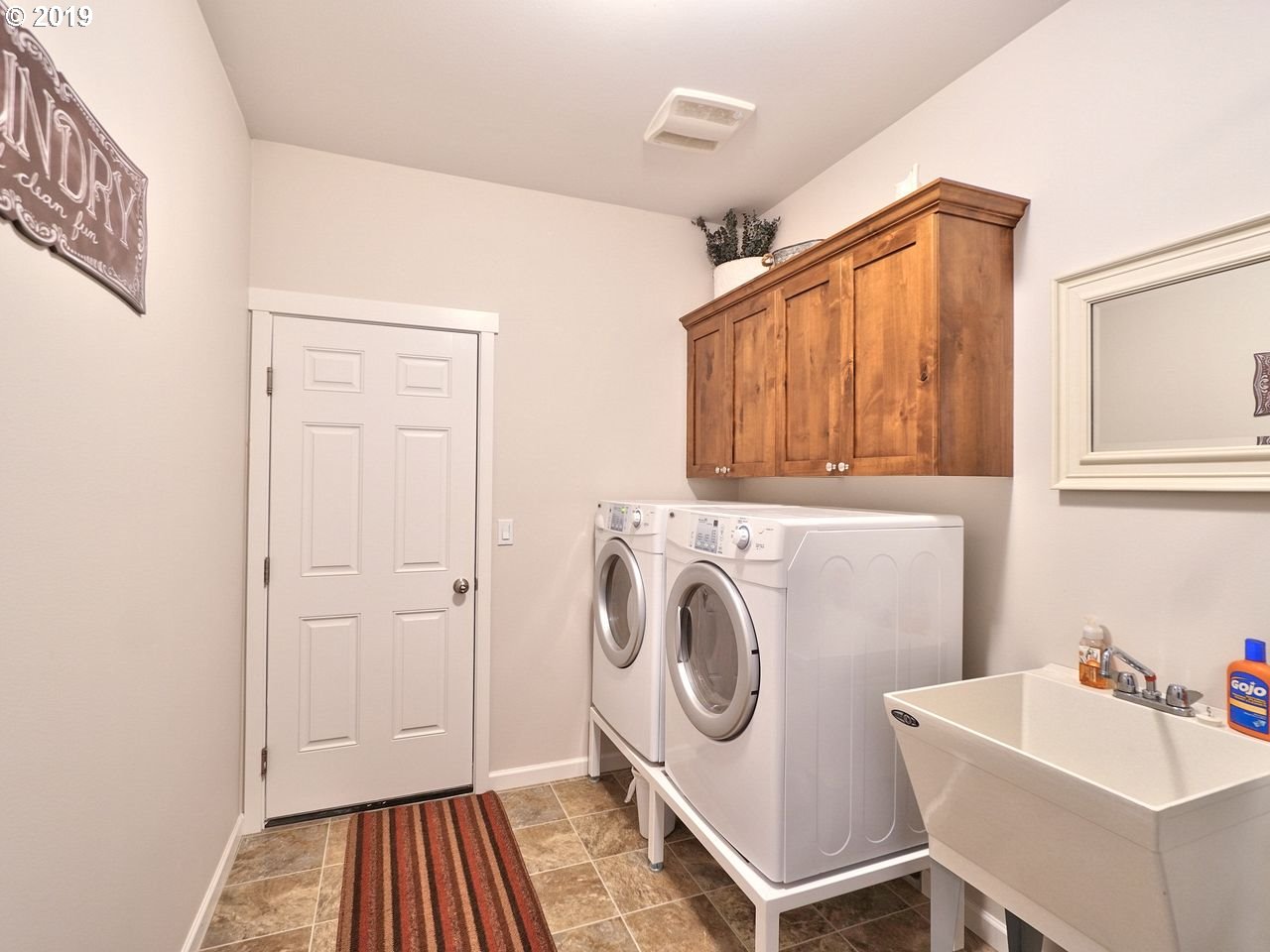 27437 Kingsley Road Scappoose, OR 97056 - Photo 19 of 32 Gallery Image 19