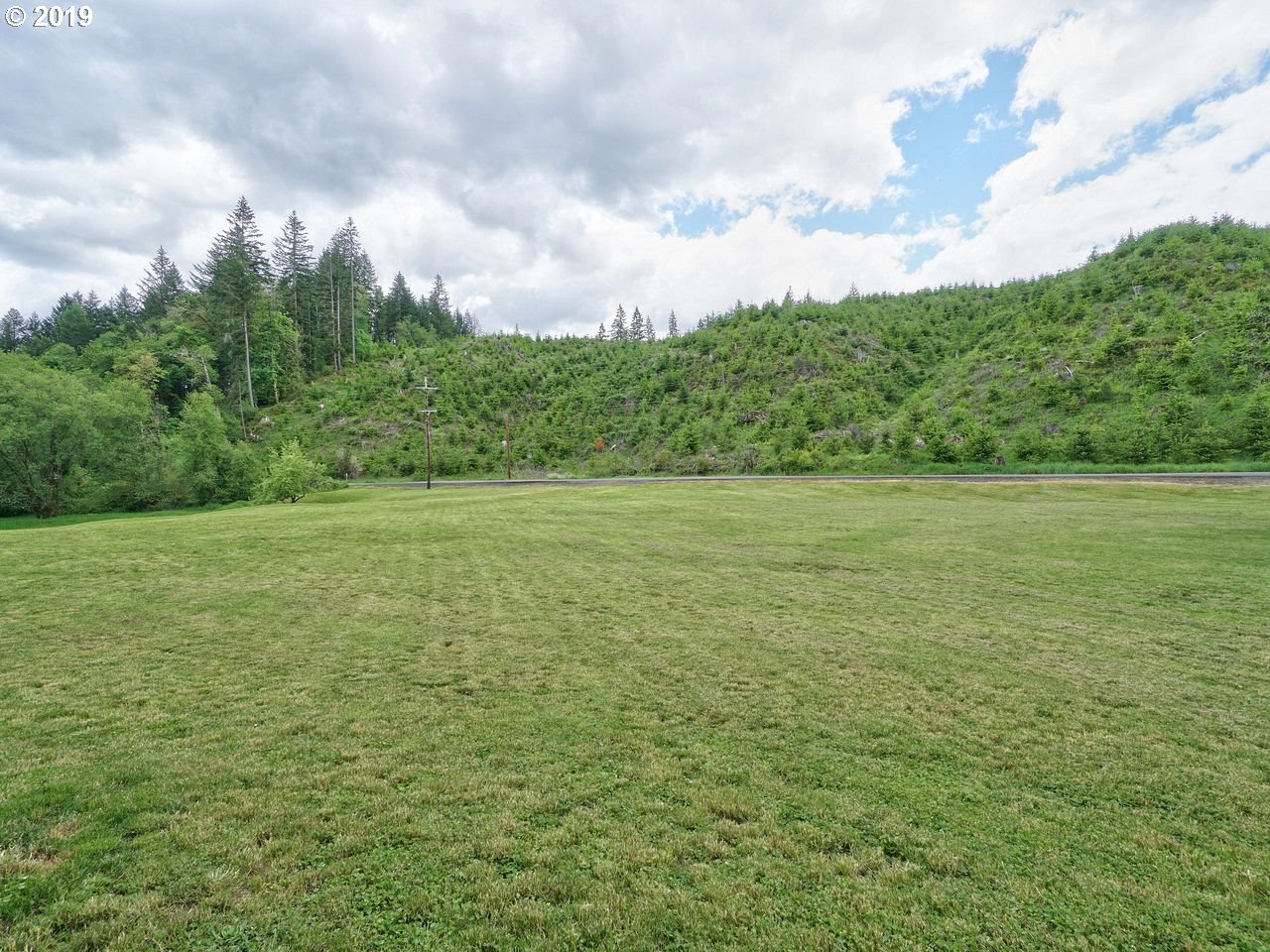 27437 Kingsley Road Scappoose, OR 97056 - Photo 29 of 32 Gallery Image 29