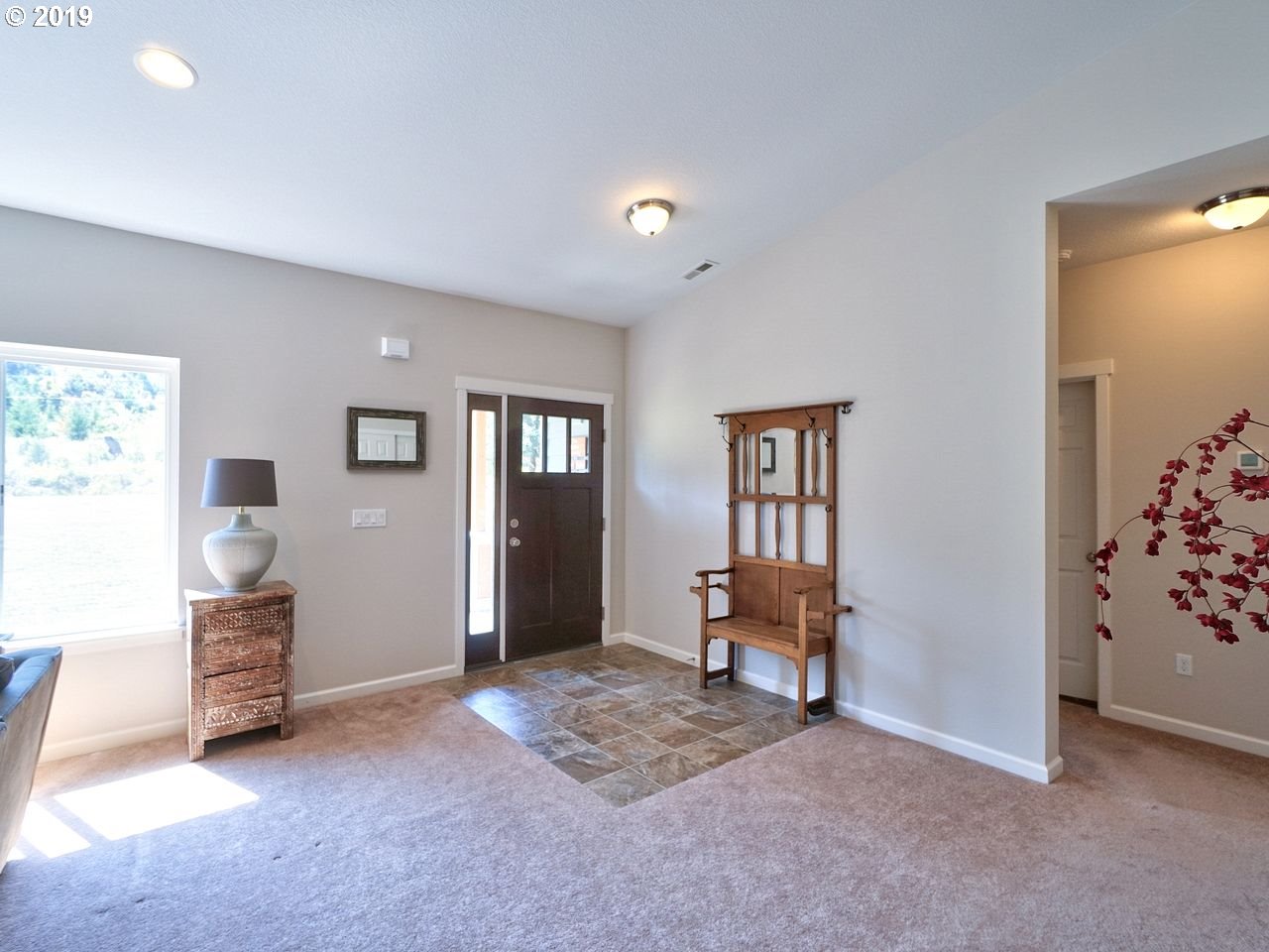 27437 Kingsley Road Scappoose, OR 97056 - Photo 3 of 32 Gallery Image 3