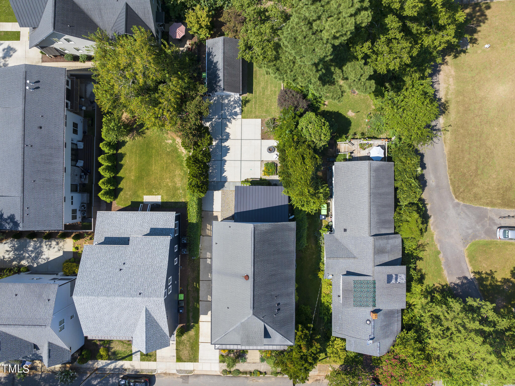 1605 Sunrise Avenue Raleigh, NC 27608 - Photo 46 of 48 DJI_20240821111456_0001_D