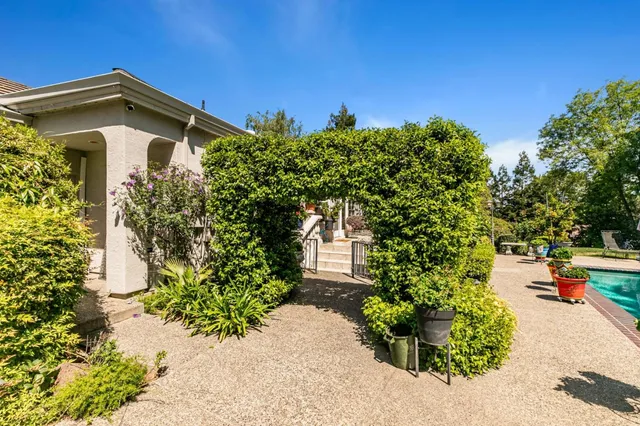 $6,998,000 | 12308 Crayside Lane, Saratoga, CA 95070