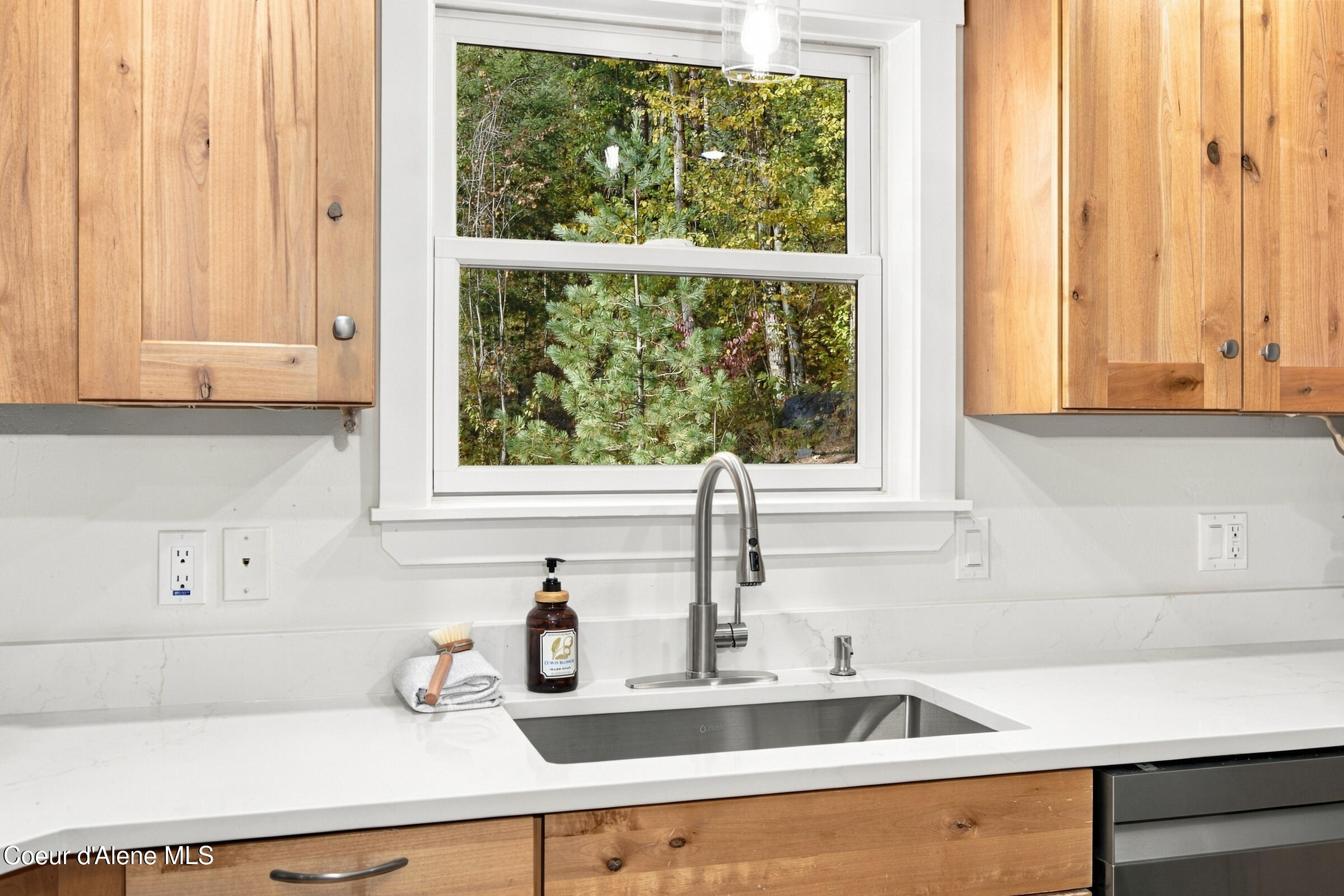 4291 Upper Pack River Road Sandpoint, ID 83864 - Photo 11 of 51 058-4291UpperPackRiverRoad-Sandpoint-ID-