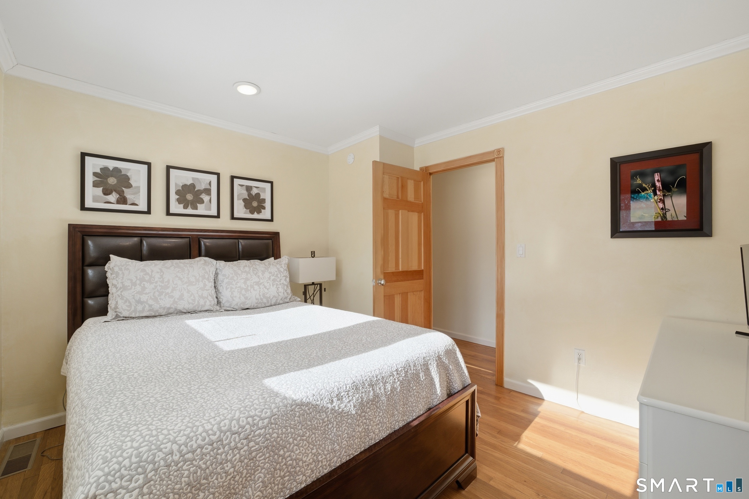 156 Intervale Road Stamford, CT 06905 - Photo 20 of 40