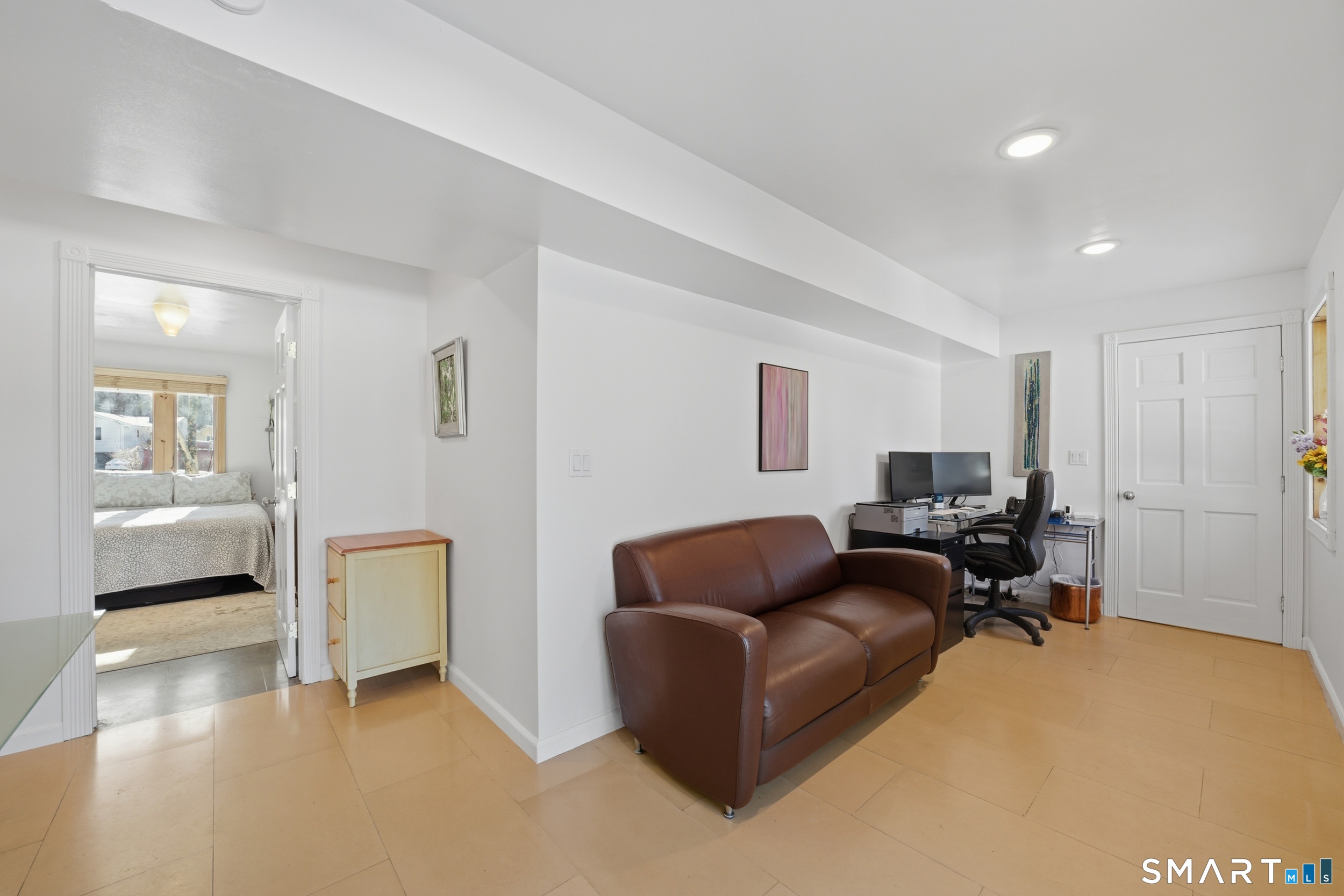 156 Intervale Road Stamford, CT 06905 - Photo 23 of 40