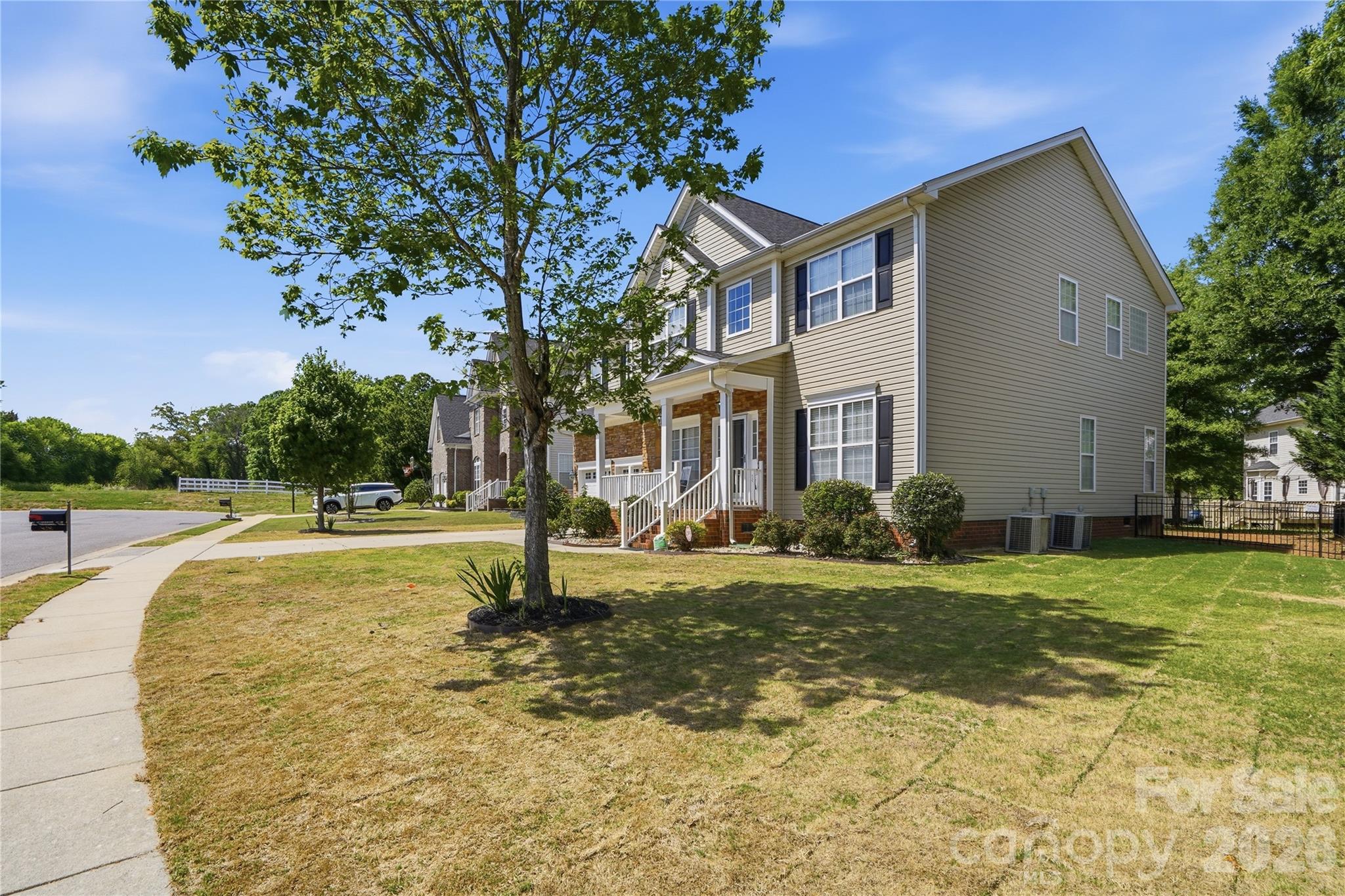 509 Evening Mist Drive Fort Mill, SC 29708 - Photo 4 of 48