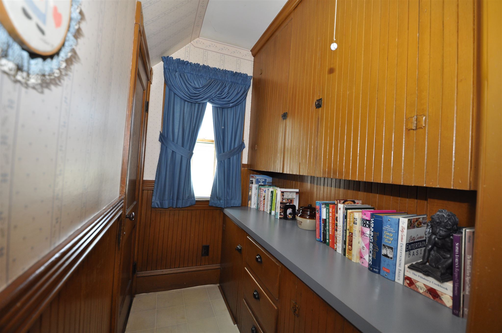 166 Rosedale Avenue Manchester, NH 03103 - Photo 11 of 20