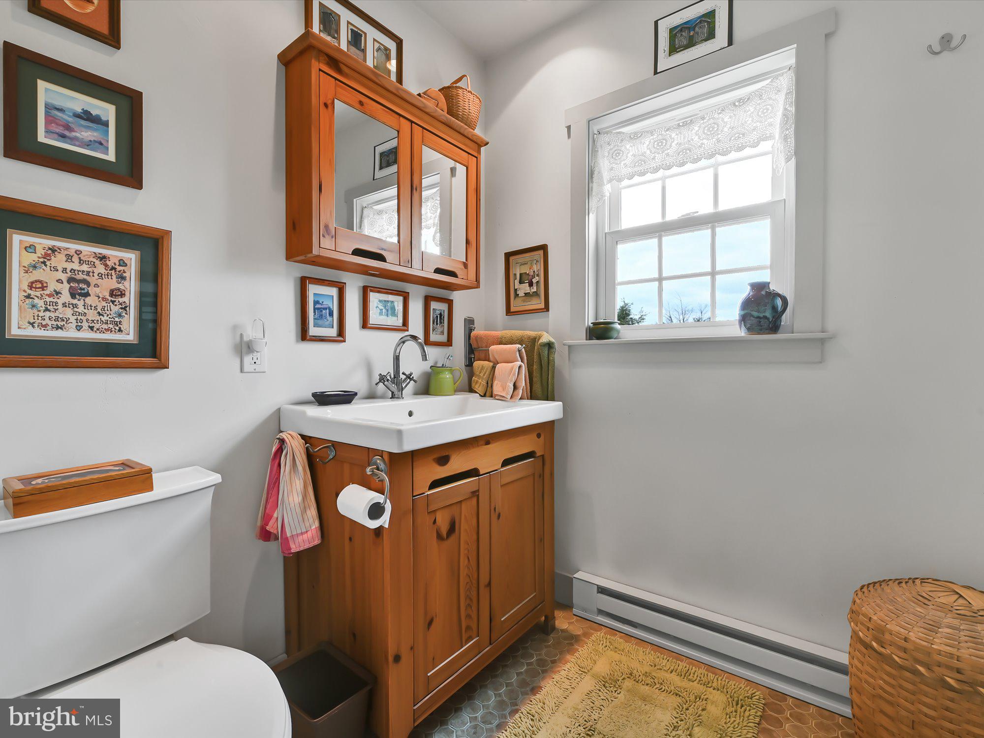 401 Devon Road York, PA 17403 - Photo 22 of 35 Newer CUSTOM half bath upstairs