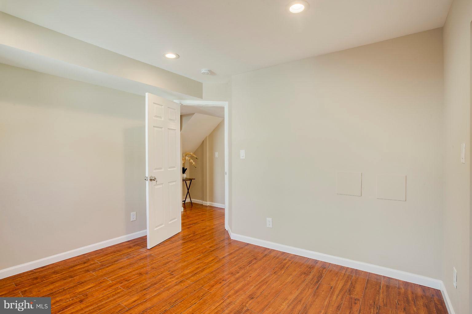 2930 North Rolling Road Baltimore, MD 21244 - Photo 29 of 44