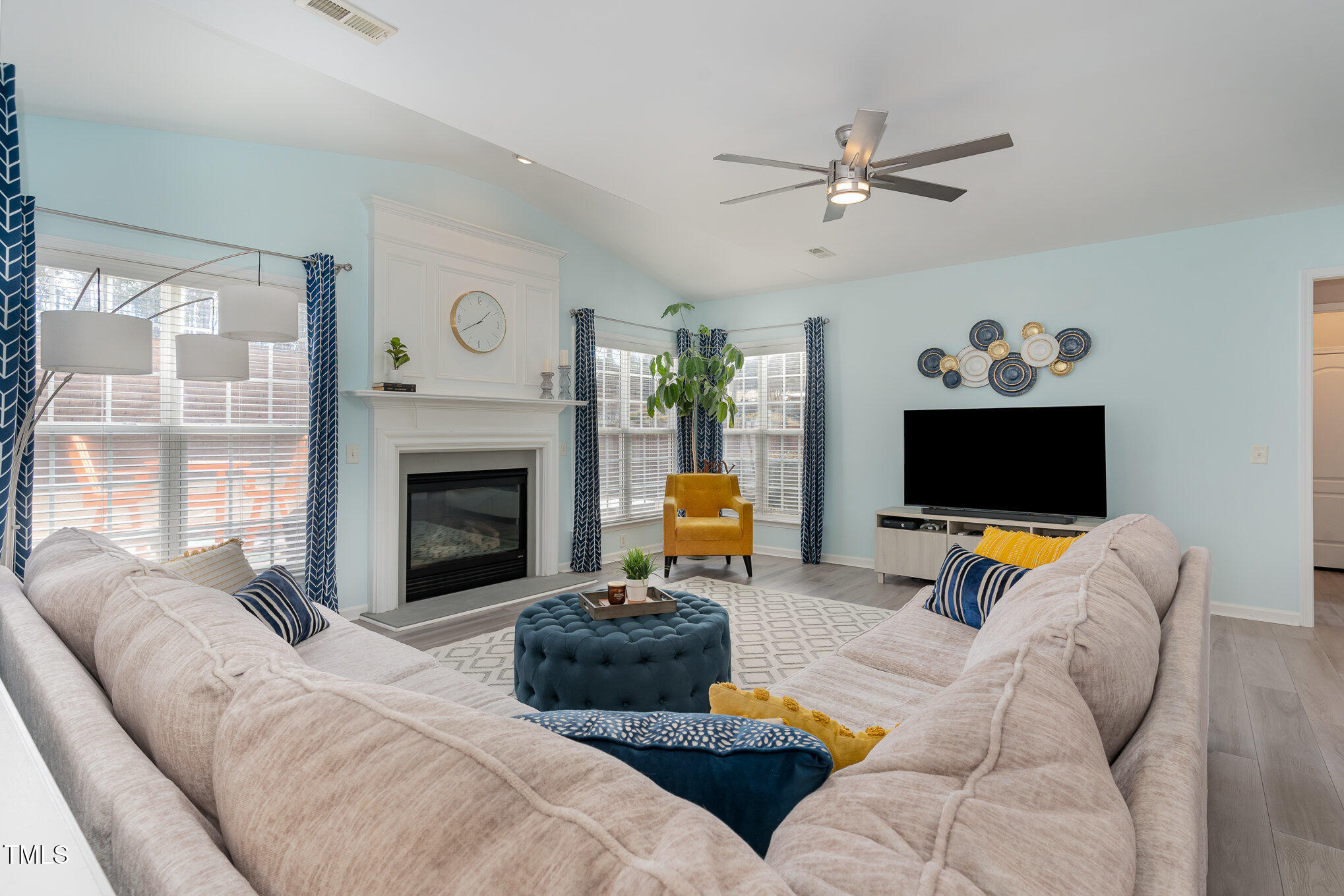7572 Silver View Lane Raleigh, NC 27613 - Photo 18 of 35 018_file_781