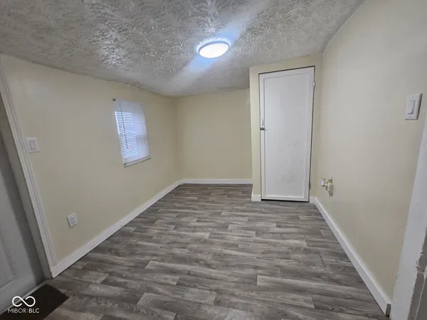 $1,300 | 1310 East 5th Street, Muncie, IN 47302
