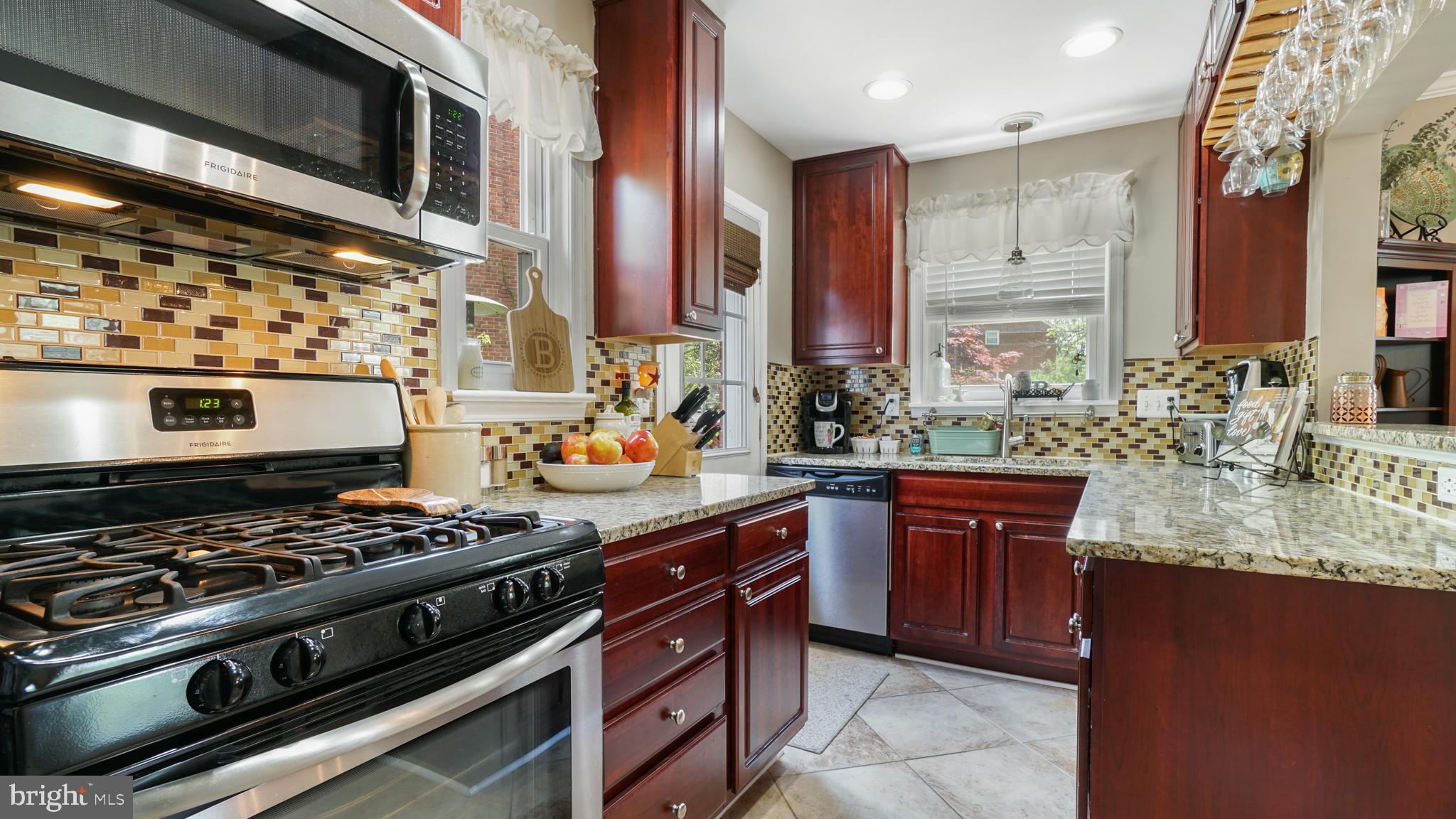 2709 Byron Street Silver Spring, MD 20902 - Photo 2 of 21 Beautifully renovated kitchen