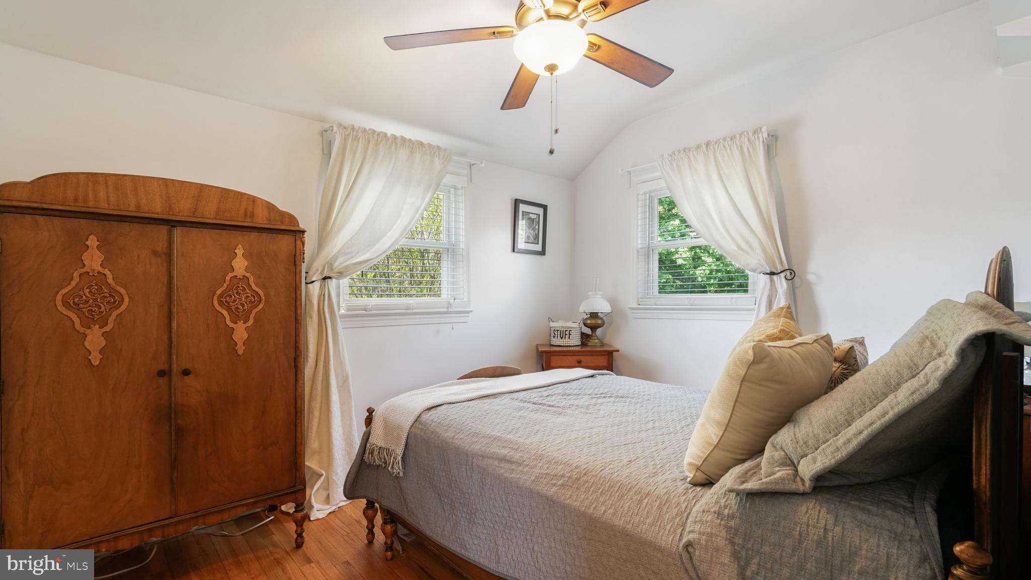 2709 Byron Street Silver Spring, MD 20902 - Photo 11 of 21 2nd BR w/ ceiling fan & wood flooring