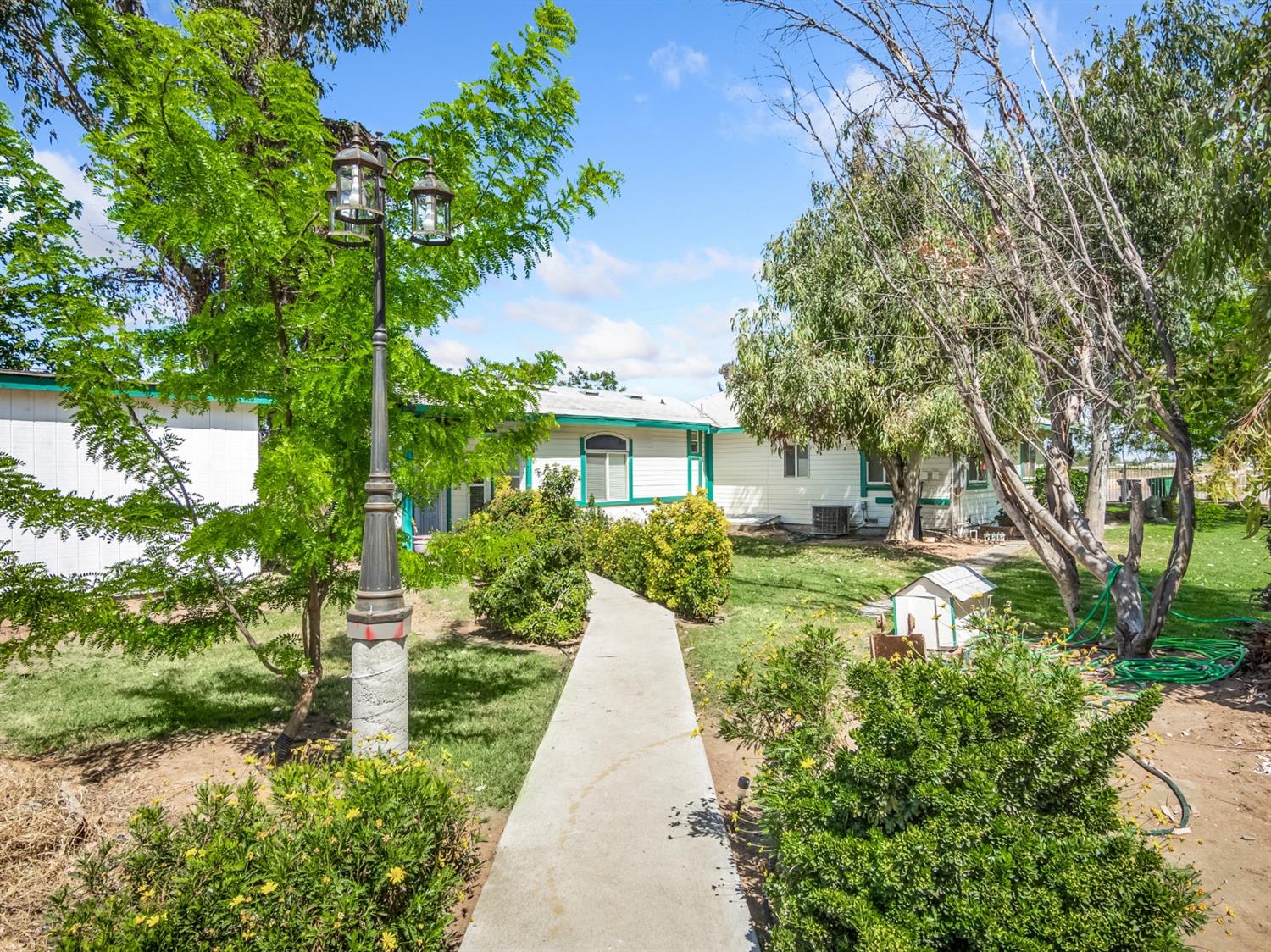 2807 North Del Rey Avenue Sanger, CA 93657 - Photo 12 of 41 Gallery Image 12