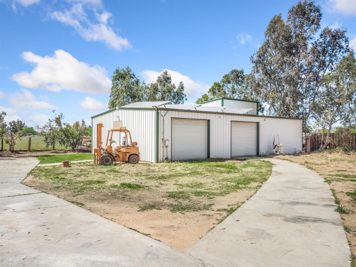 2807 North Del Rey Avenue Sanger, CA 93657 - Photo 17 of 41 Gallery Image 17