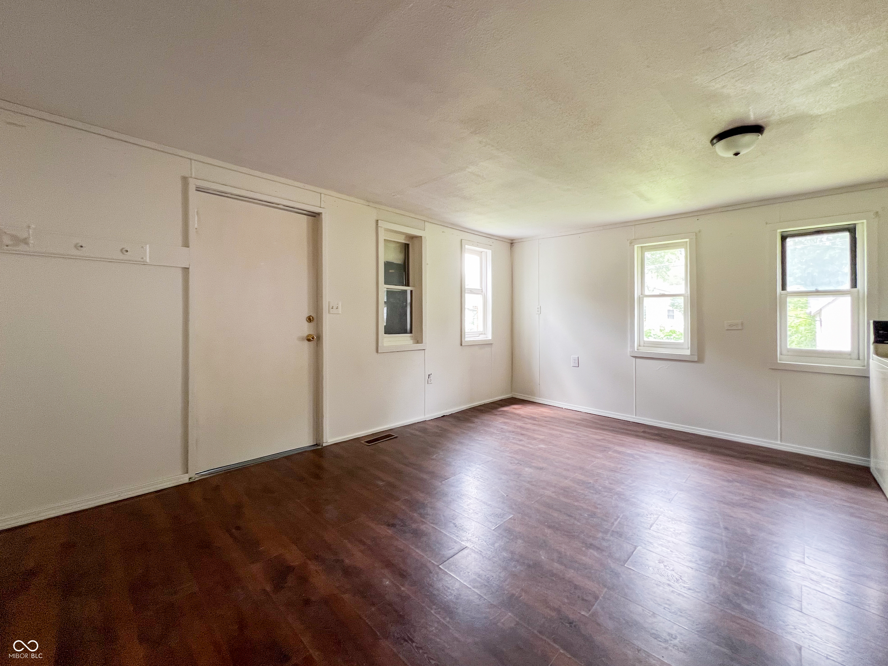 2803 Dewey Street Anderson, IN 46016 - Photo 12 of 24