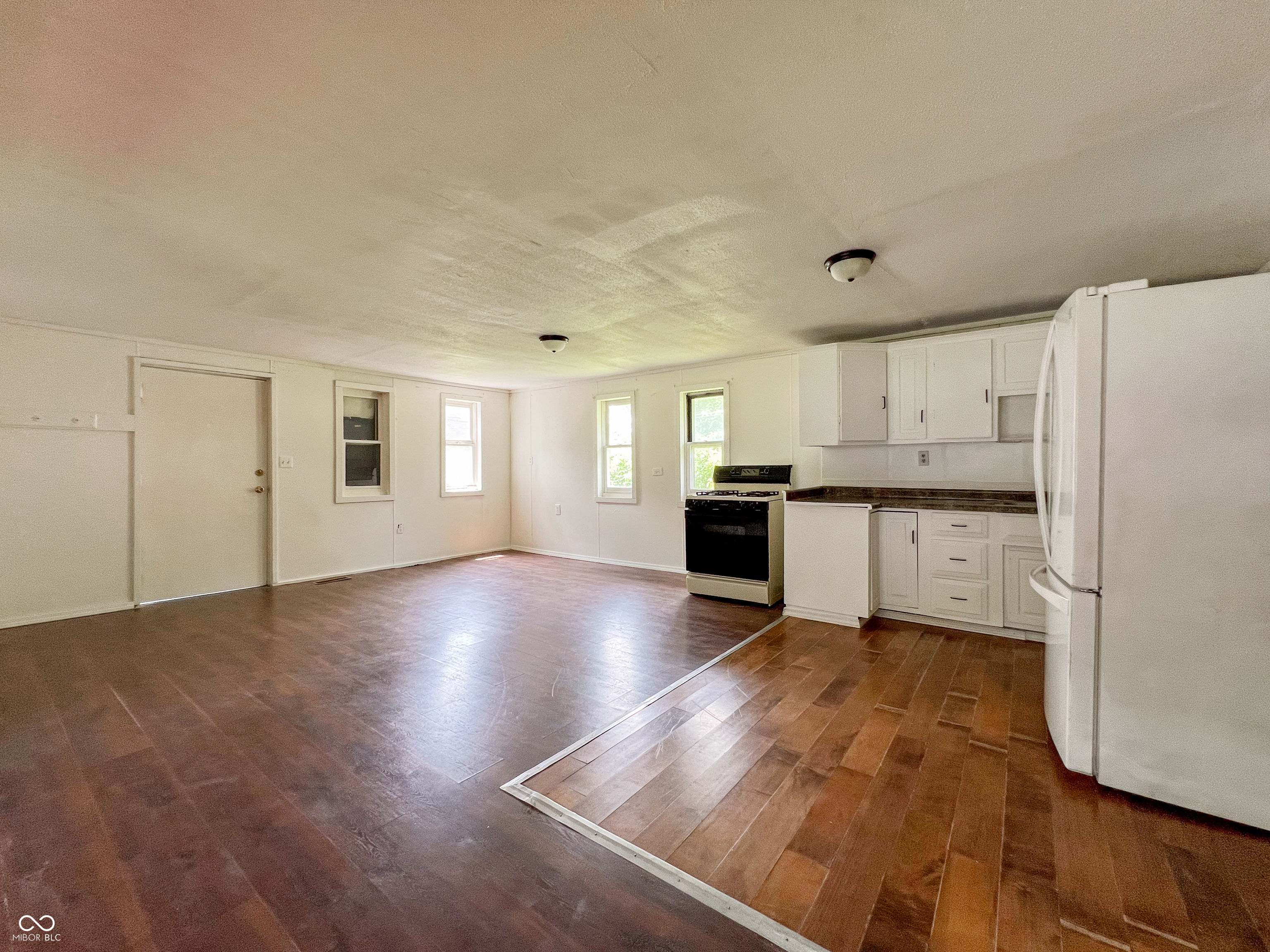 2803 Dewey Street Anderson, IN 46016 - Photo 13 of 24