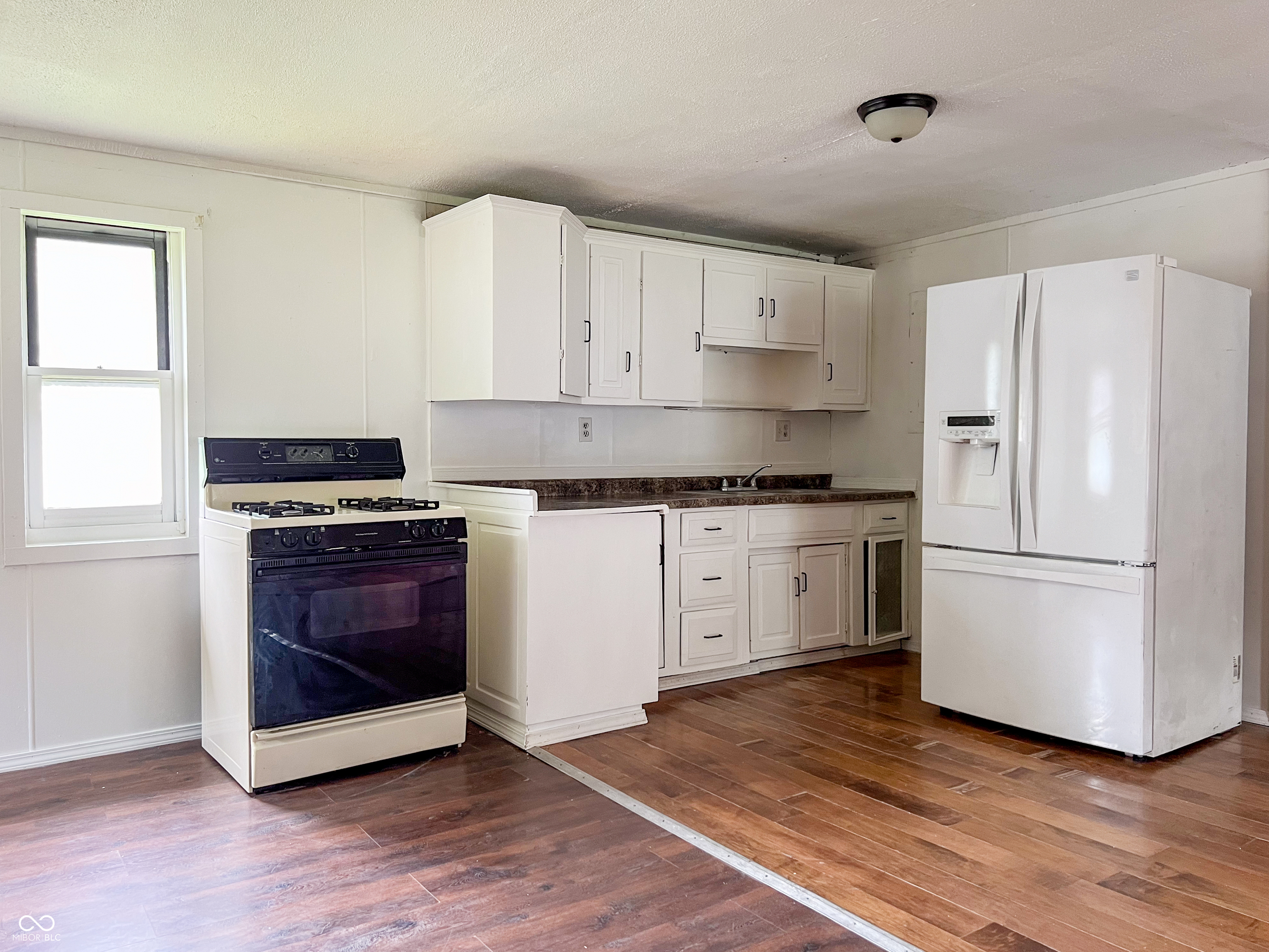 2803 Dewey Street Anderson, IN 46016 - Photo 10 of 24