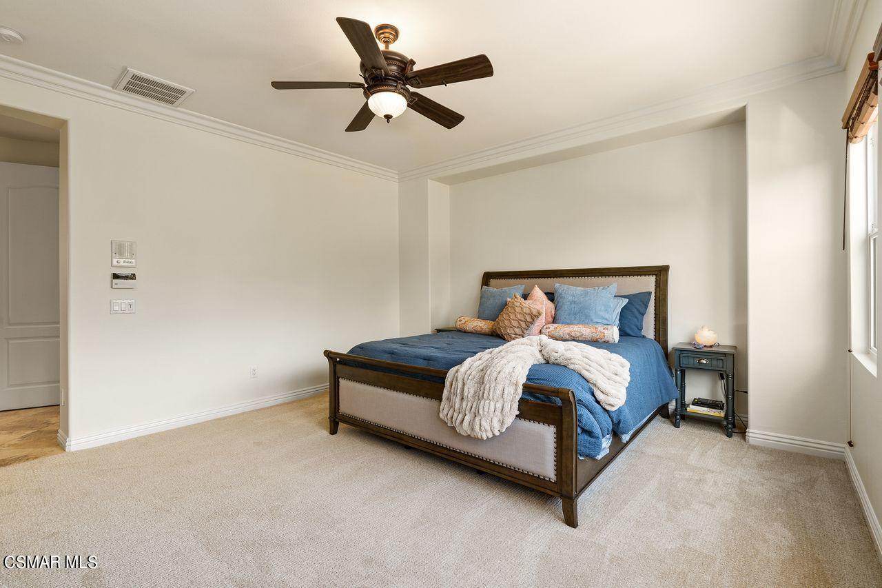 13729 Blue Ridge Way Moorpark, CA 93021 - Photo 28 of 51 36_10216612_133835_133835-EI-136