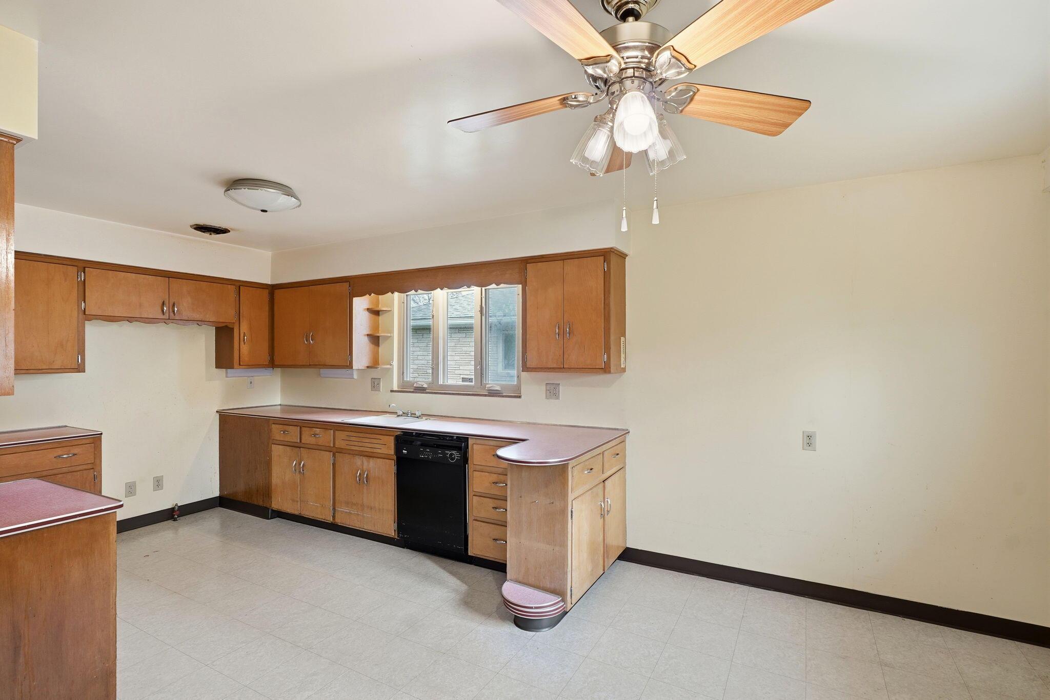2807 Dover Road Columbus, OH 43209 - Photo 25 of 43 25-web-or-mls-2807-dover-rd