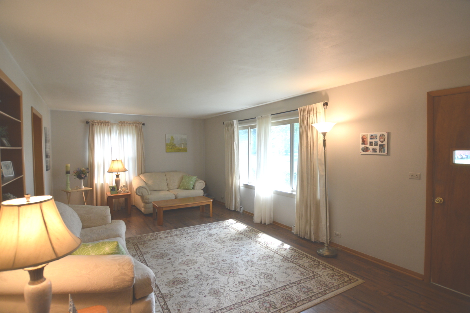 414 Brown Street Wauconda, IL 60084 - Photo 10 of 29 a living room with furniture and a window