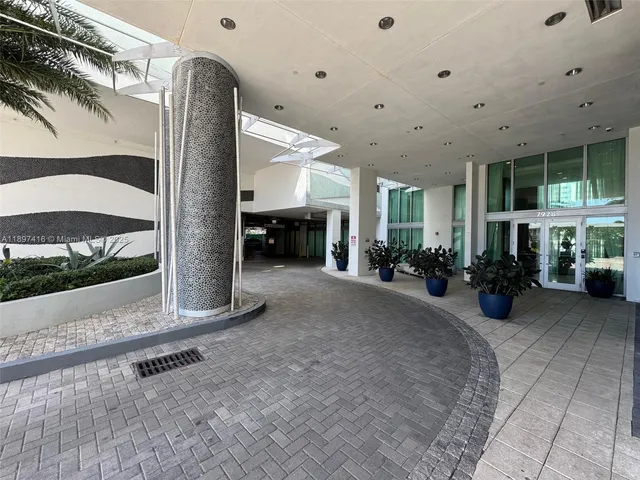 a view of a flesh screen tv