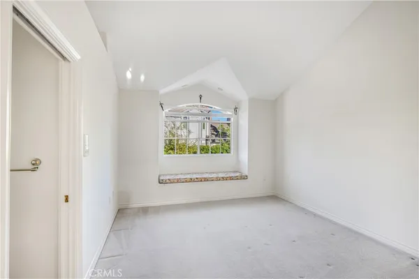 $8,250 | 1030 Calle Rey, Thousand Oaks, CA 91360
