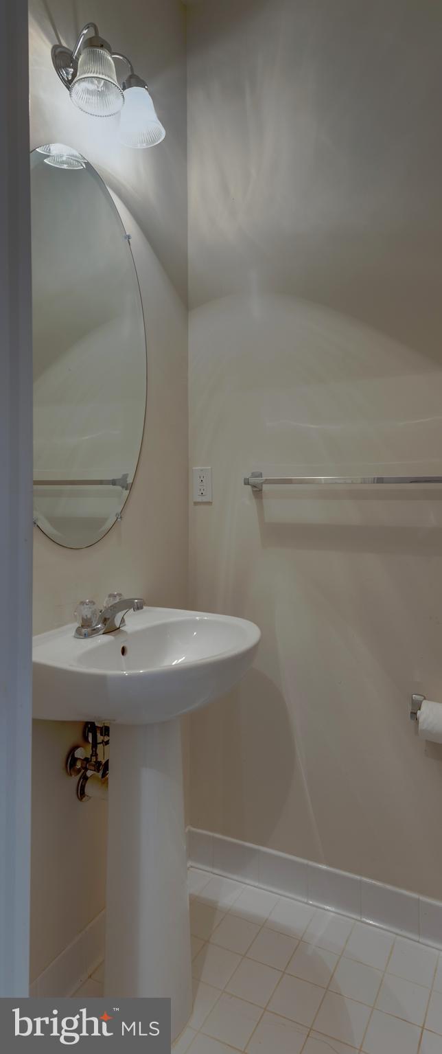 712 Ruxton Road, Unit 68 Solomons, MD 20629 - Photo 24 of 60 Powder on main level next to kitchen