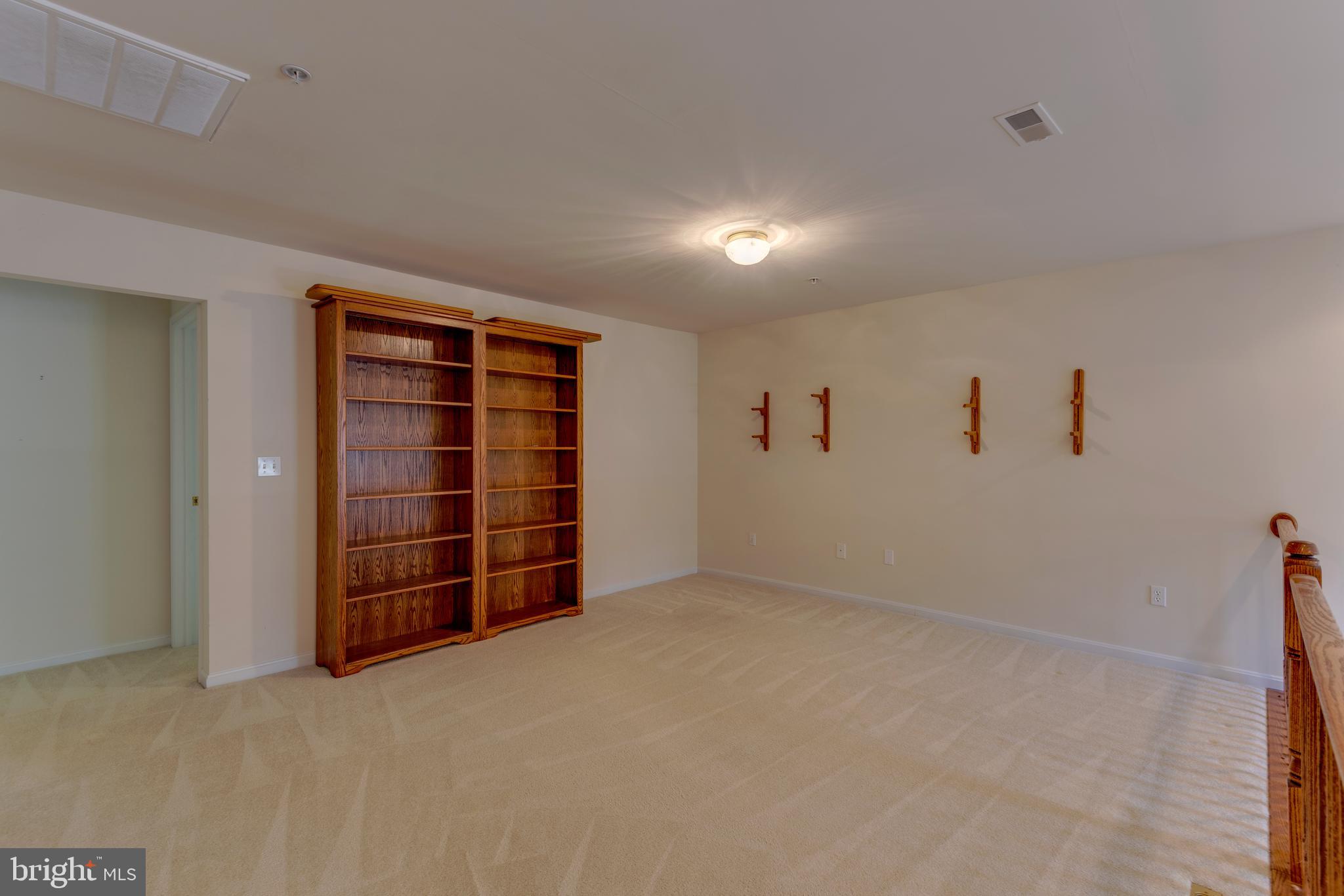 712 Ruxton Road, Unit 68 Solomons, MD 20629 - Photo 25 of 60 Loft - large Second Family Area