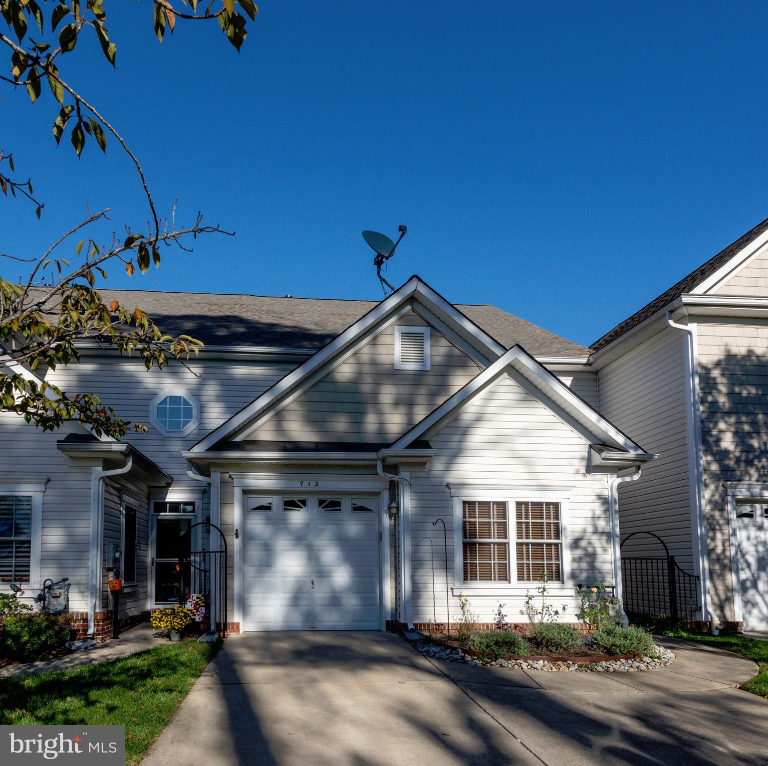 712 Ruxton Road, Unit 68 Solomons, MD 20629 - Photo 4 of 60 REALLY NO MAINTENANCE! Just Enjoyment!!