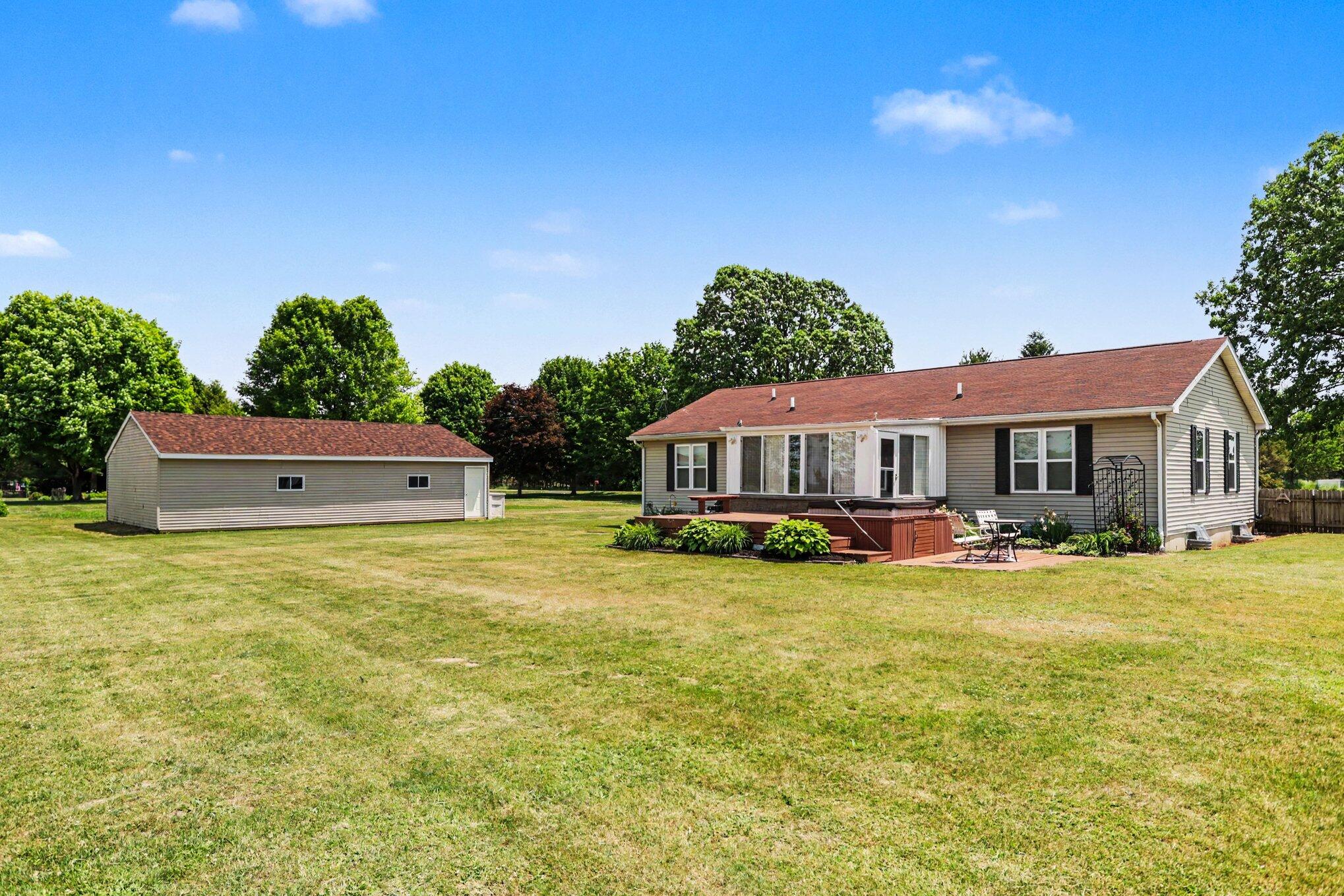 20221 Partello Road Marshall, MI 49068 - Photo 28 of 36 028_file_8209