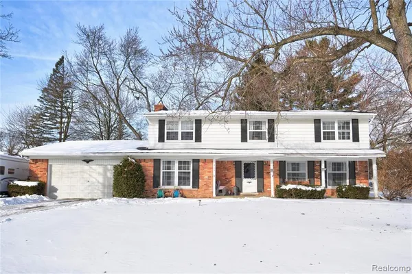 $219,900 | 5189 Otsego Street, Burton, MI 48509