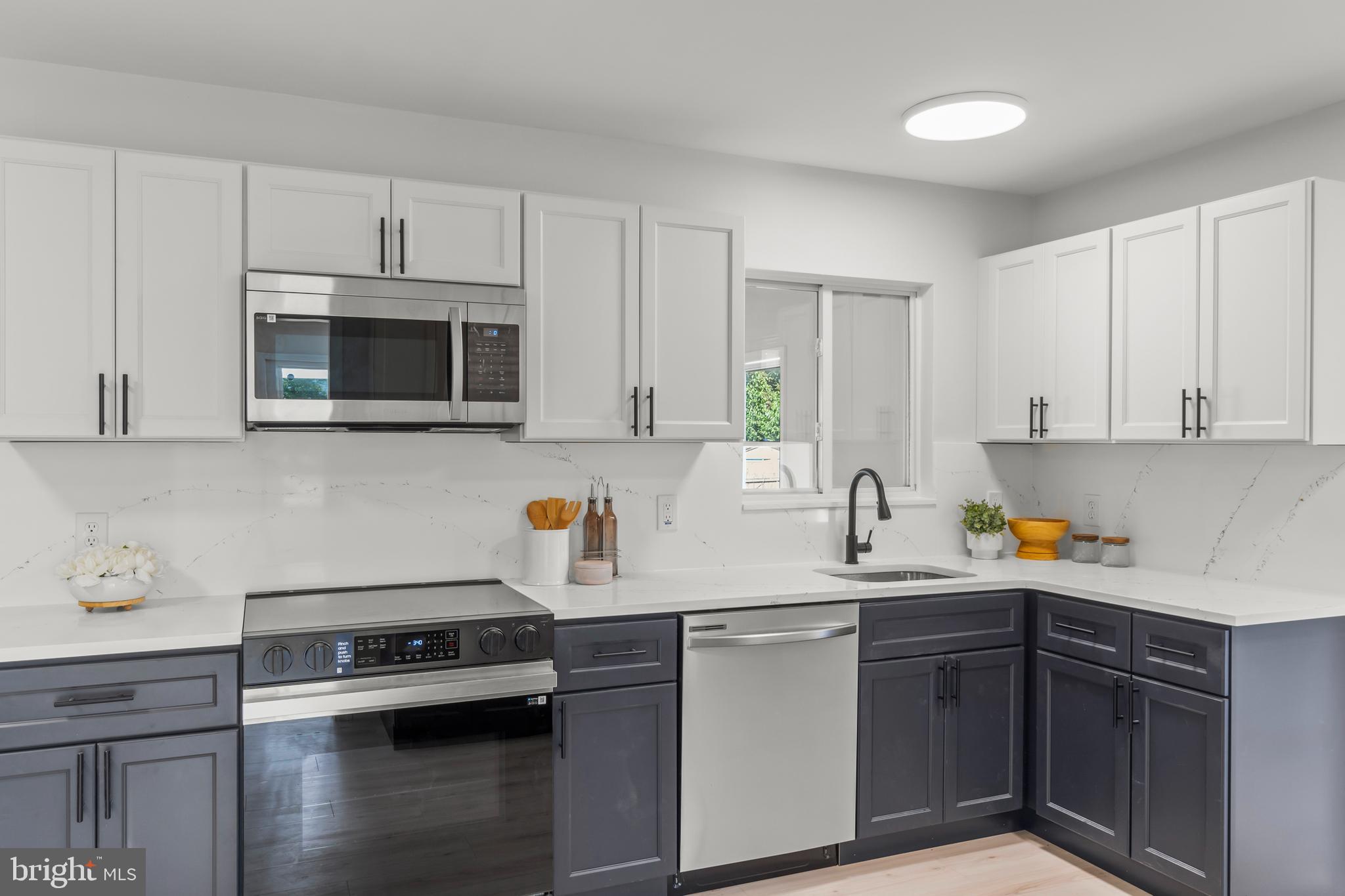 21 Paddock Lane Willingboro, NJ 08046 - Photo 9 of 24