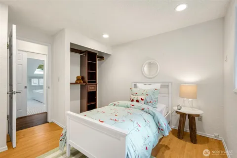 $945,000 | 17830 66th Place West, Lynnwood, WA 98037