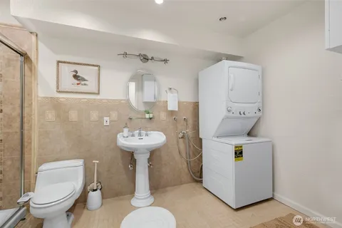 $945,000 | 17830 66th Place West, Lynnwood, WA 98037