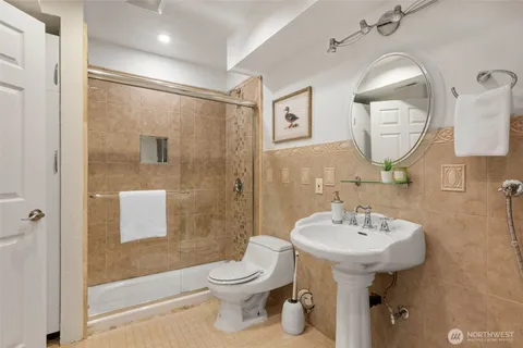 $945,000 | 17830 66th Place West, Lynnwood, WA 98037