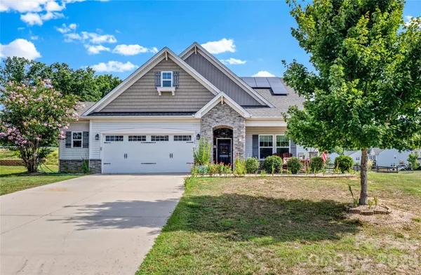 $499,999 | 108 Sprucewood Court, Advance, NC 27006