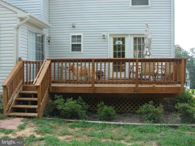 8611 Passapatanzy Road King George, VA 22485 - Photo 8 of 13 Deck