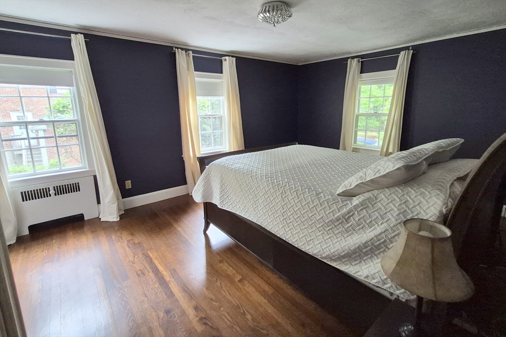 20 Shaw Road Wellesley, MA 02481 - Photo 16 of 28