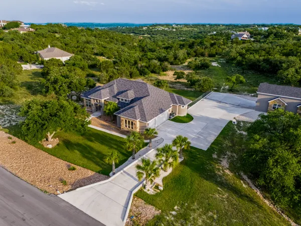 $824,999 | 346 Blackbird Drive, Spring Branch, TX 78070