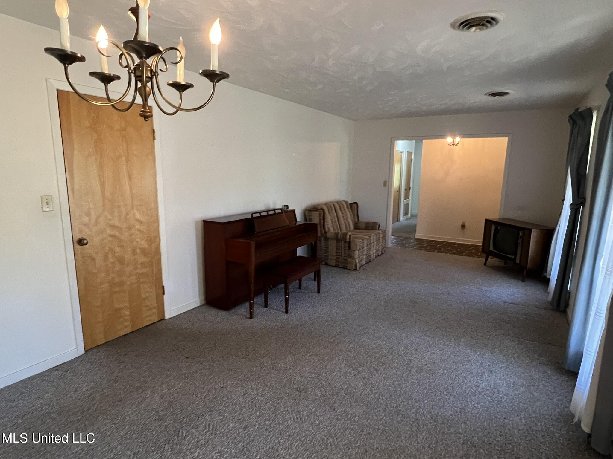 16799 Midway Road Terry, MS 39170 - Photo 9 of 38 IMG_7879