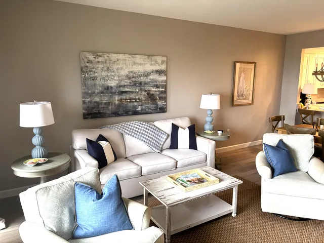 $660,000 | 515 Tops'l Beach Boulevard, Unit 902, Miramar Beach, FL 32550