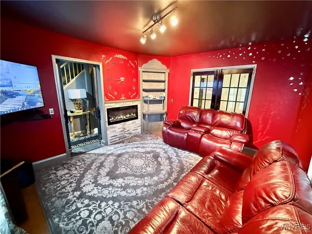 $179,900 | 2 McKinley Avenue, Batavia City, NY 14020