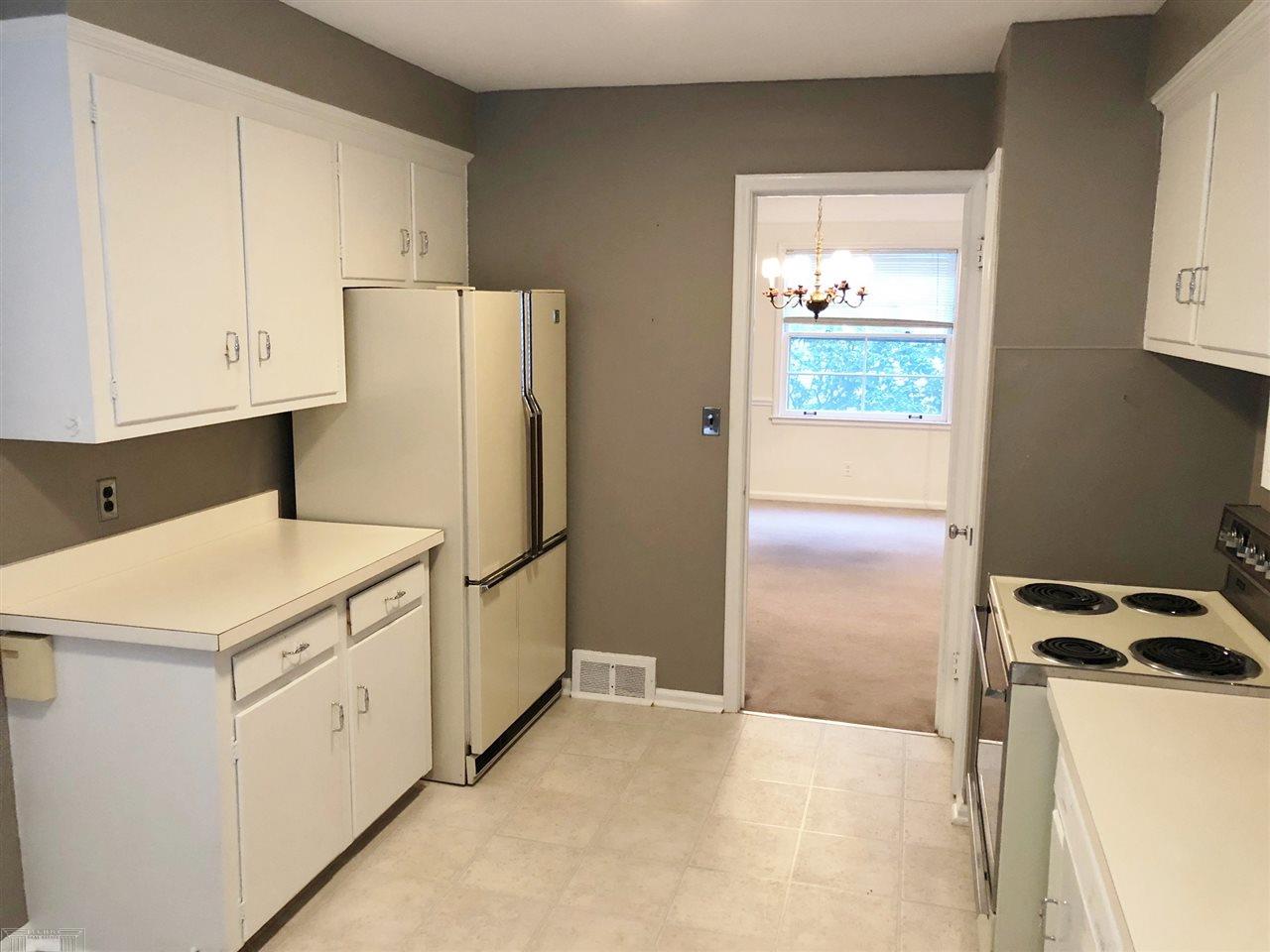 783-85 Harcourt Road Grosse Pointe, MI 48230 - Photo 8 of 20 31362561-7.JPG