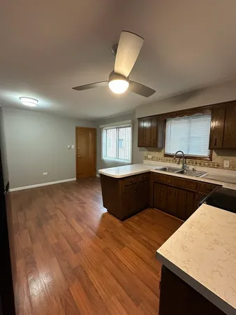 $1,550 | 6334 West 65th Street, Unit 2N, Chicago, IL 60638