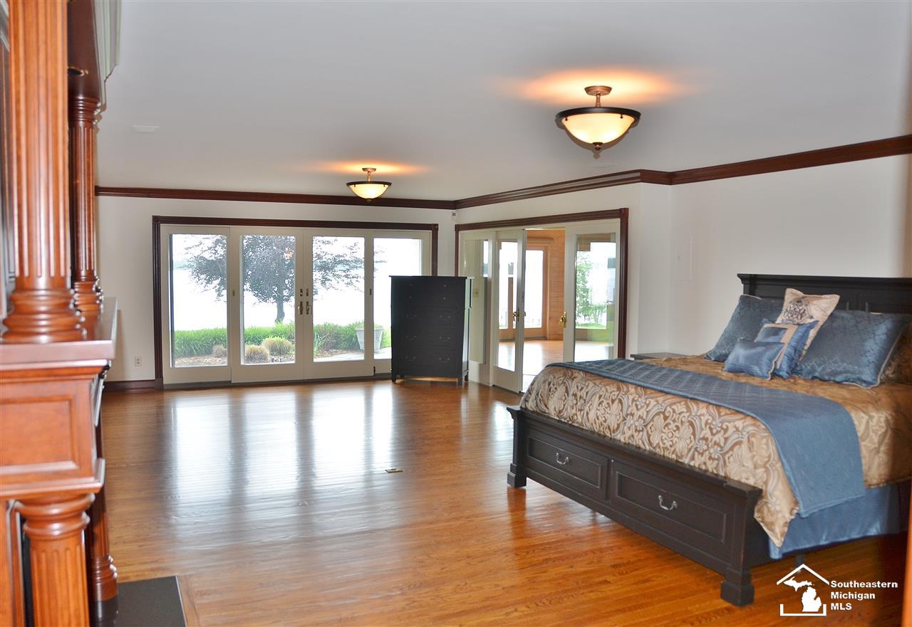 26055 East River Road Grosse Ile, MI 48138 - Photo 34 of 68