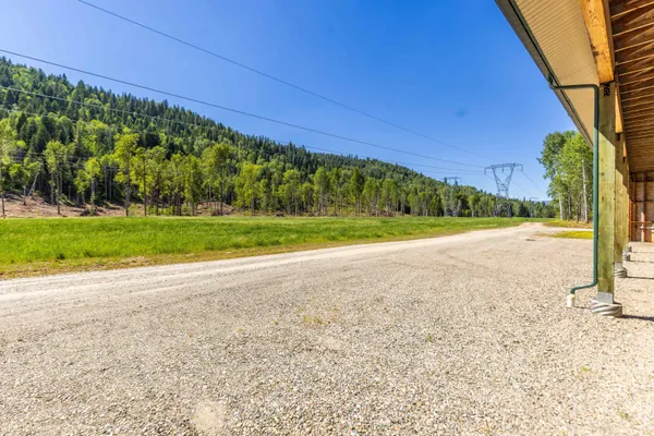 $995,000 | 393958 20th Highway, Cusick, WA 99119