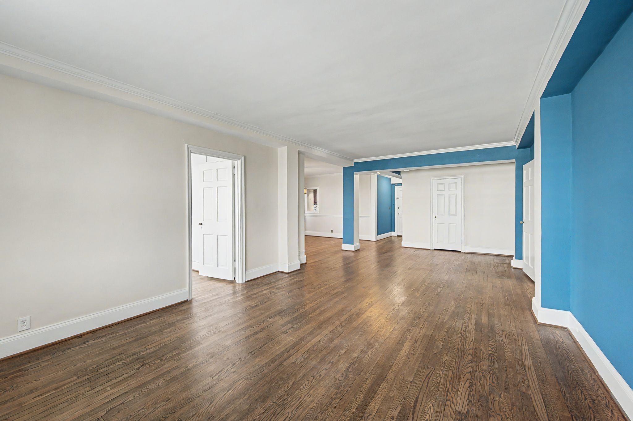 4225 Harding Pike, Unit 603 Nashville, TN 37205 - Photo 15 of 59 a view of an empty room with wooden floor and window