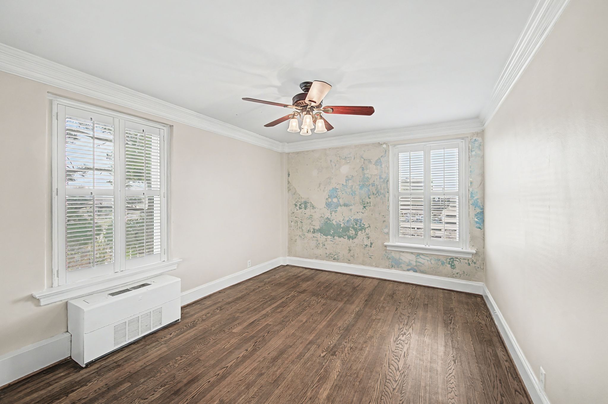 4225 Harding Pike, Unit 603 Nashville, TN 37205 - Photo 34 of 59 wooden floor in an empty room with a window