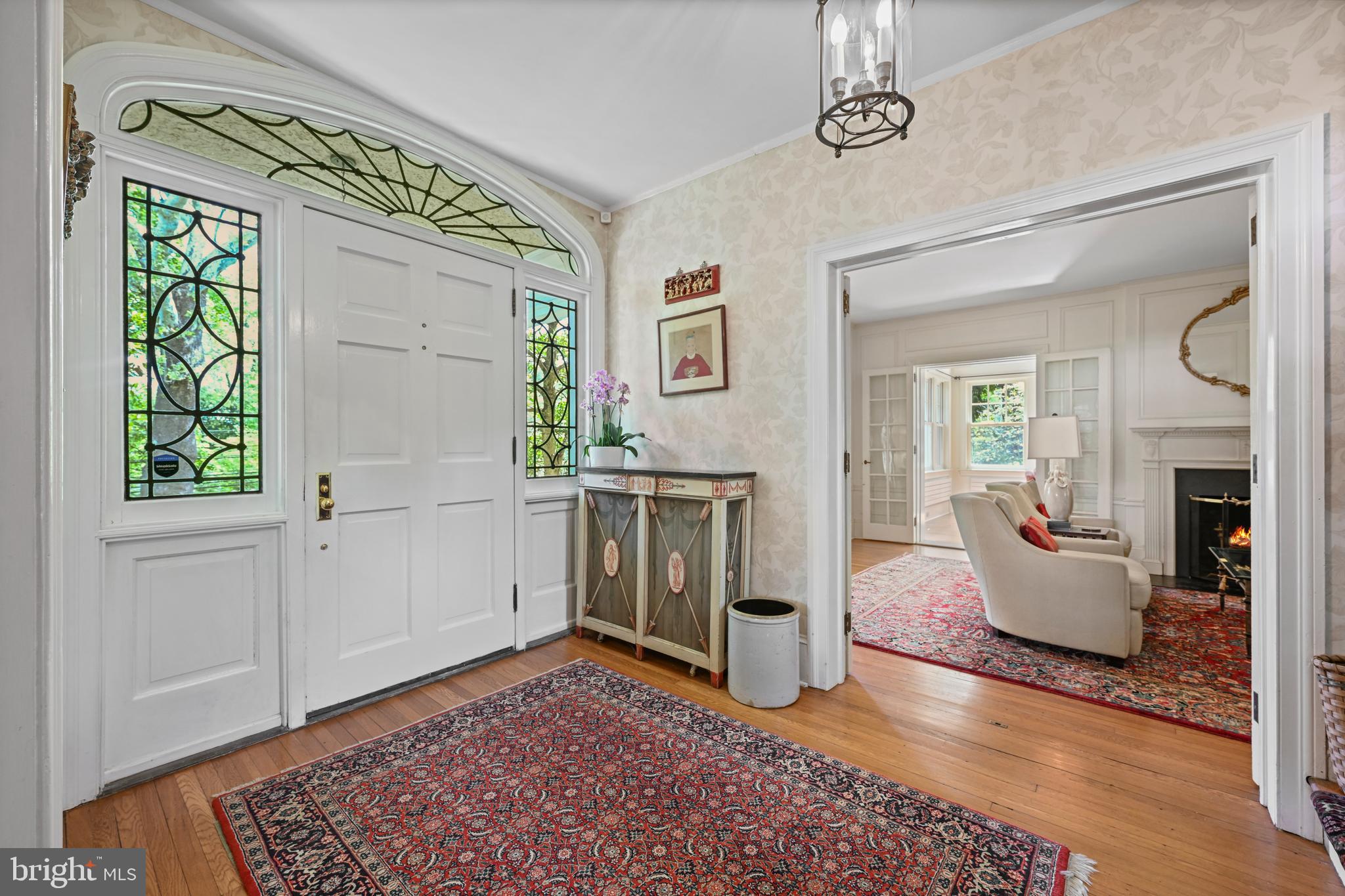 322 Conestoga Road Wayne, PA 19087 - Photo 3 of 34