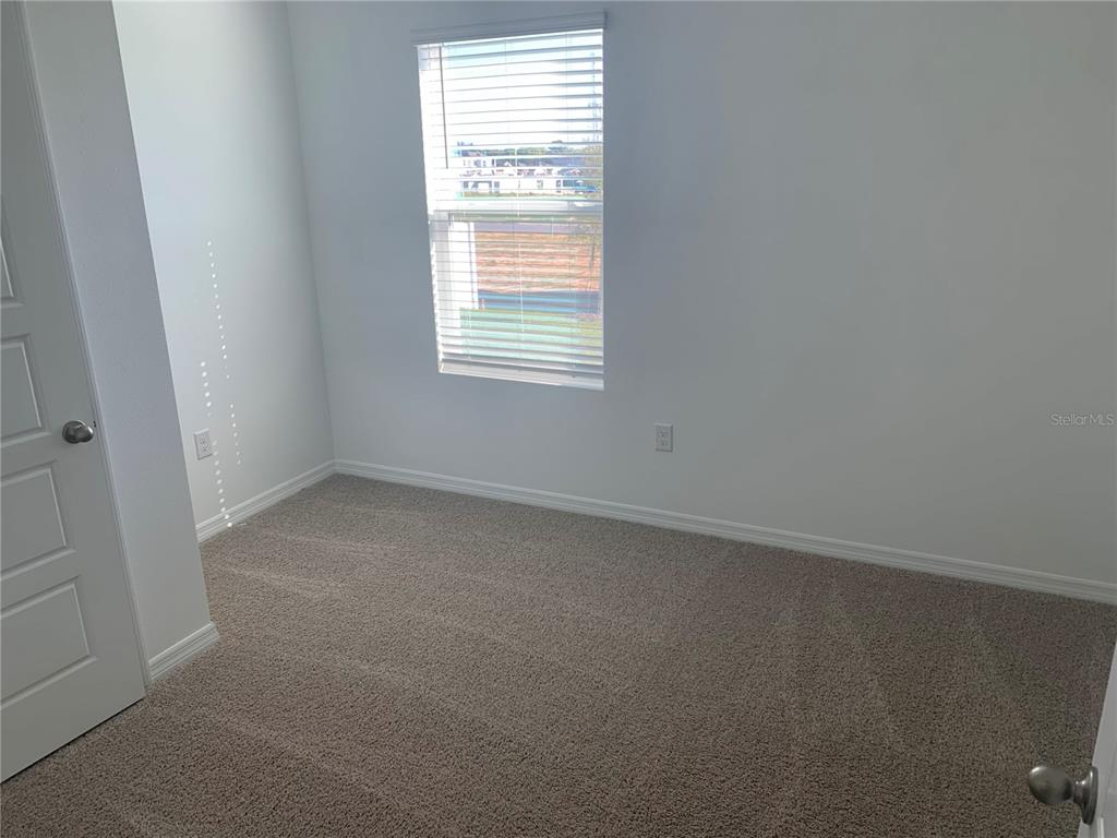 3425 Nettle Loop Tavares, FL 32778 - Photo 8 of 20